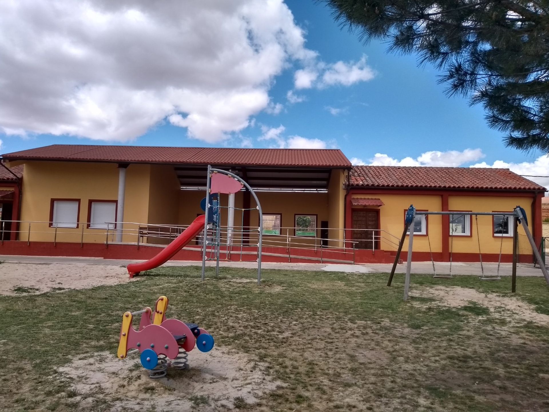 Colegio La Horra